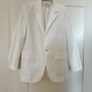 Aritzia Babaton white blazer